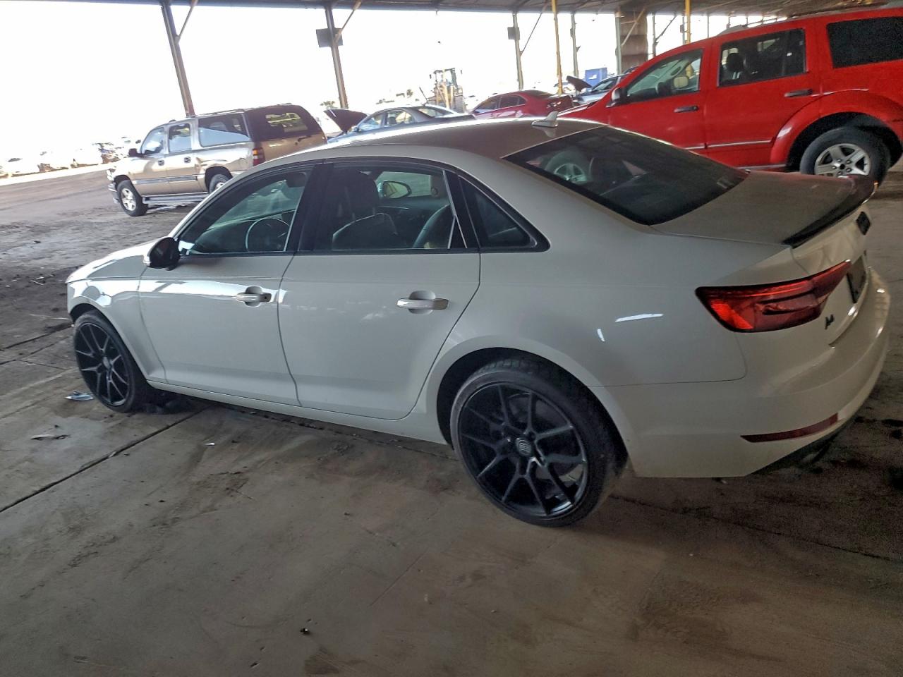 AUDI A4 PREMIUM