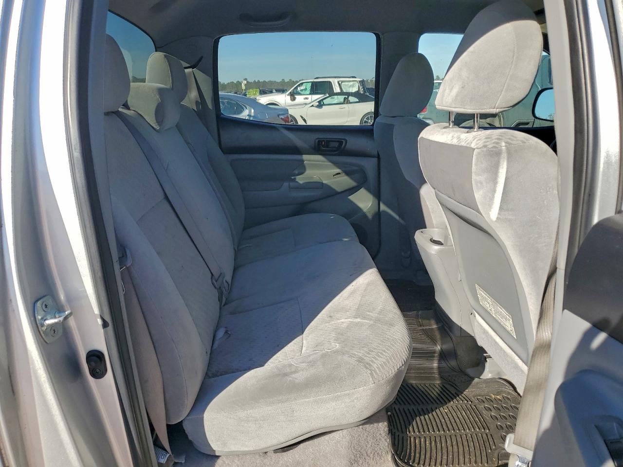 TOYOTA TACOMA DOUBLE CAB