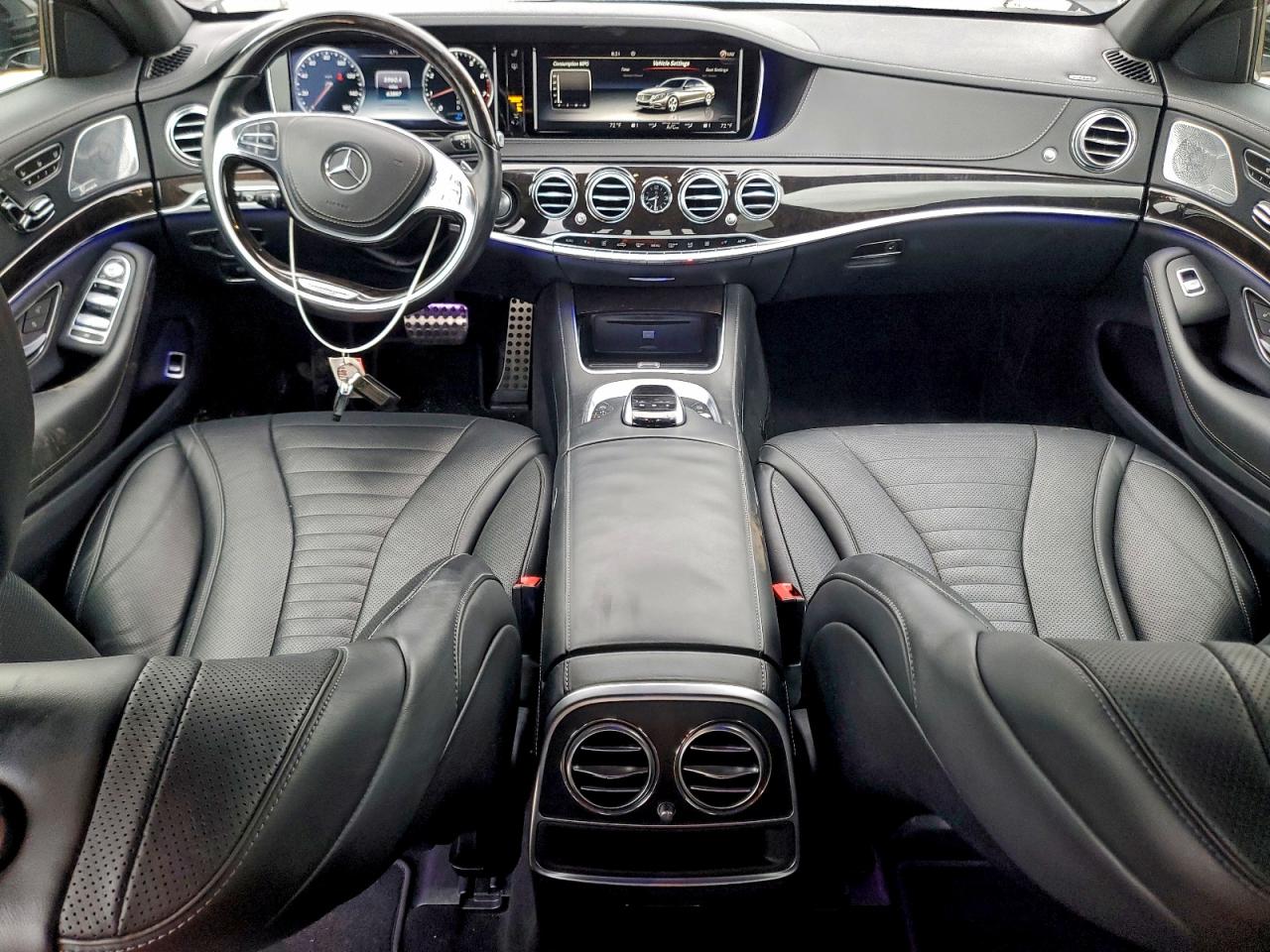 MERCEDES-BENZ S-CLASS 550