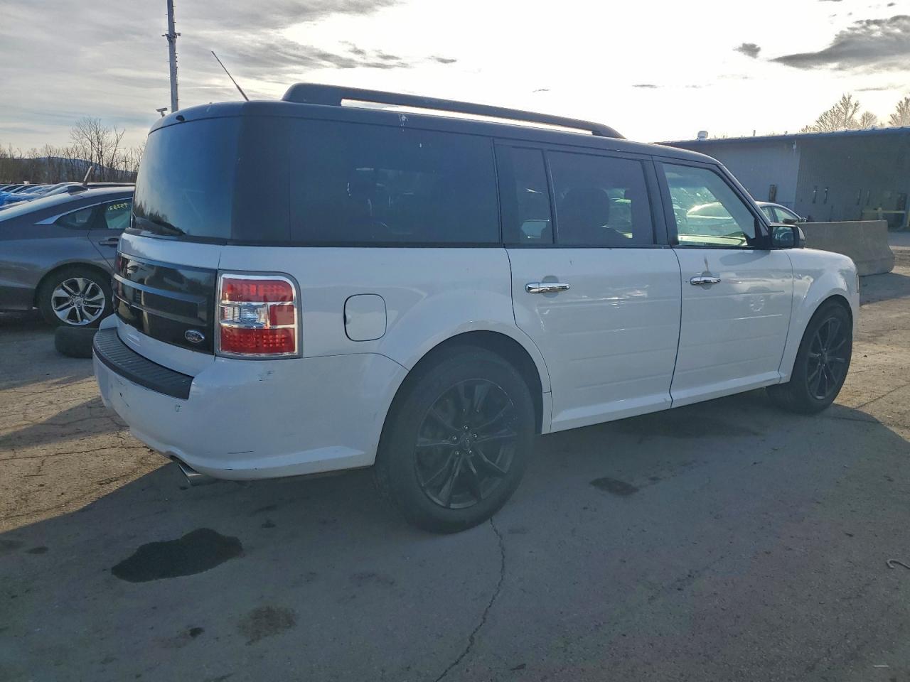FORD FLEX LIMITED