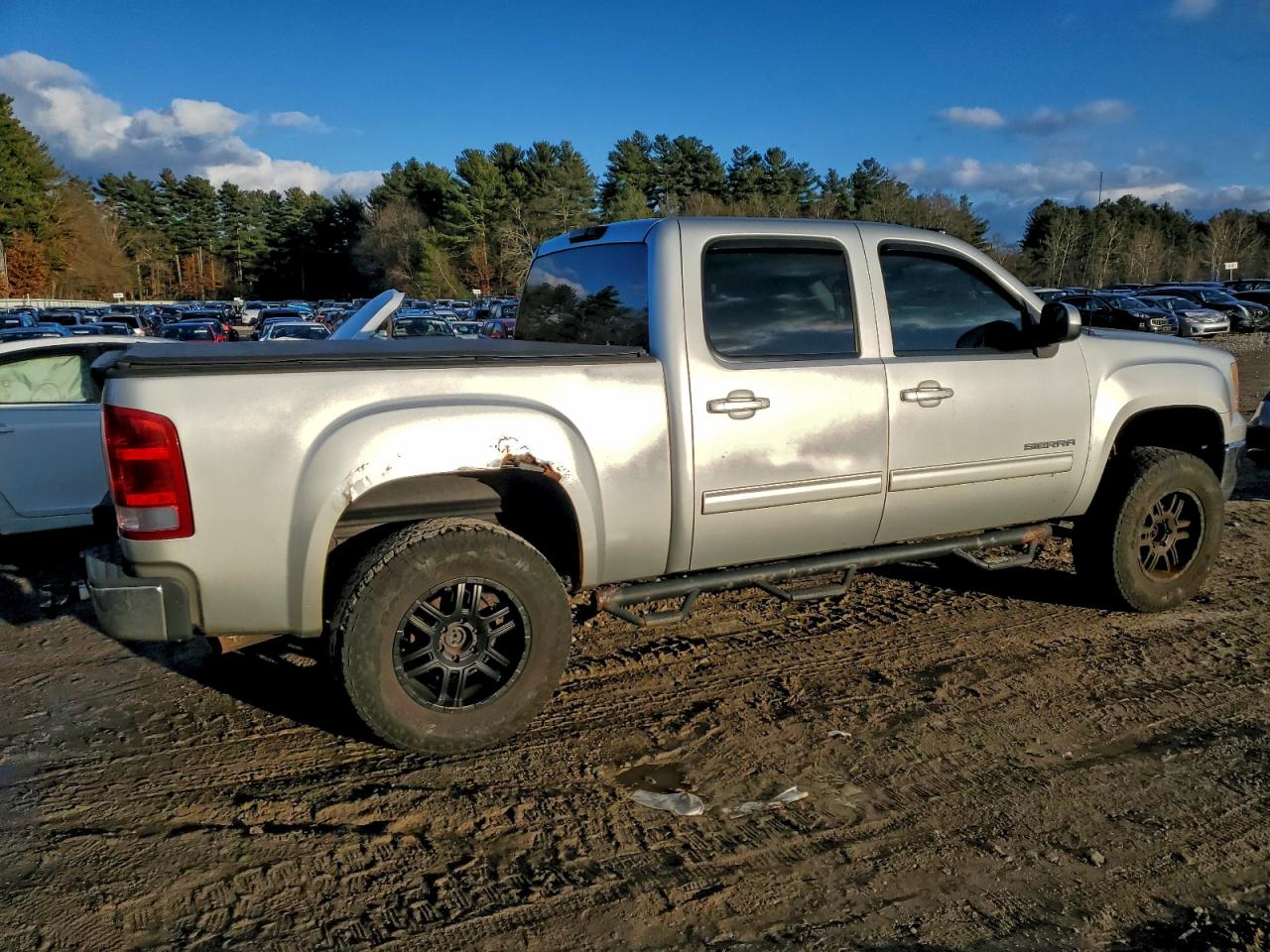 GMC SIERRA K1500 SLT