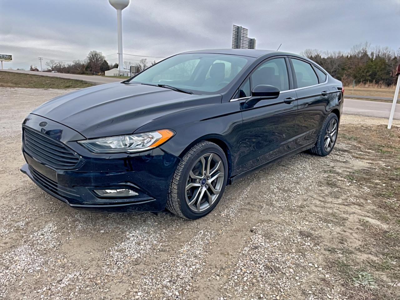 FORD FUSION SE