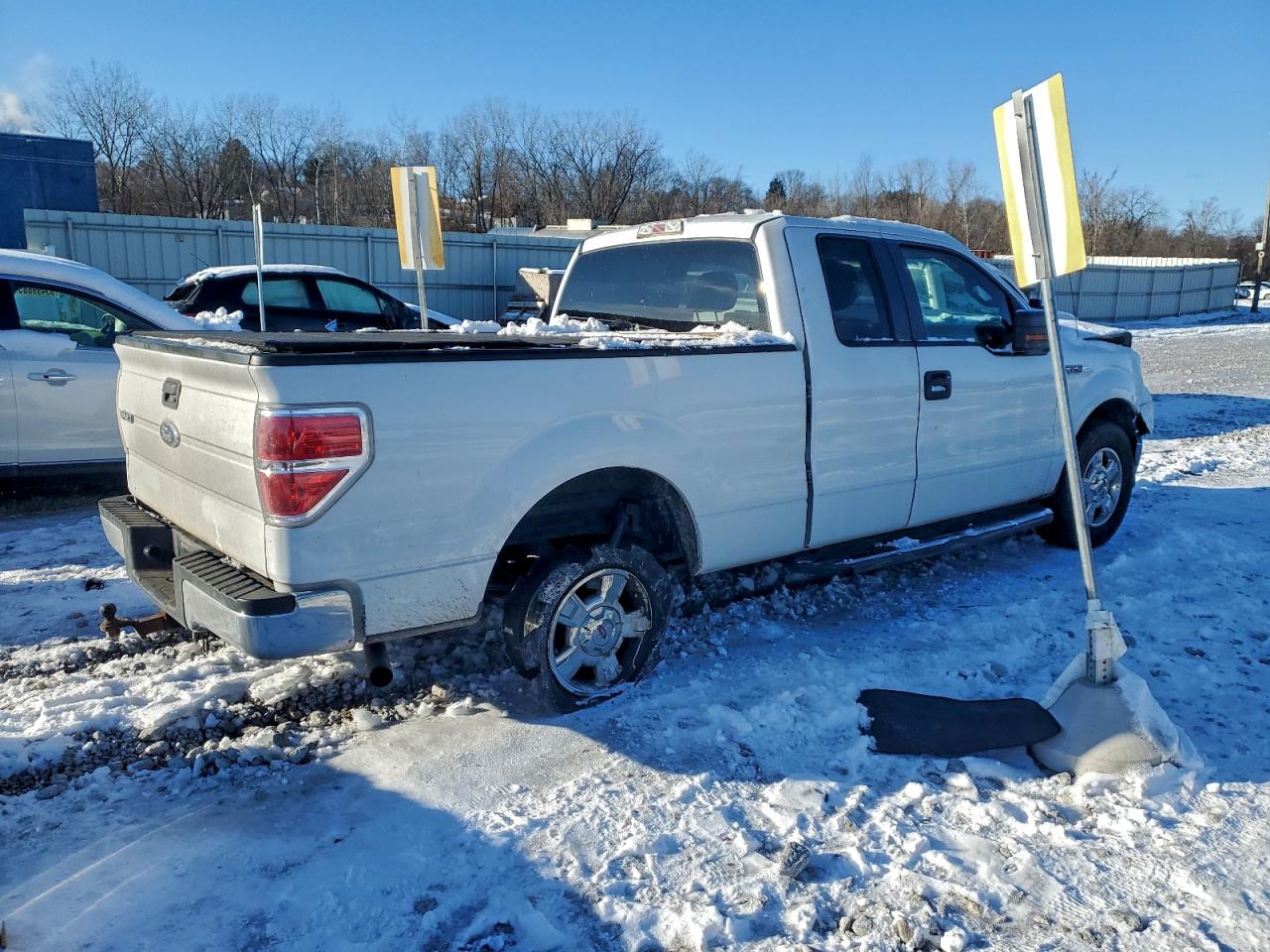 FORD F-150 SUPER CAB
