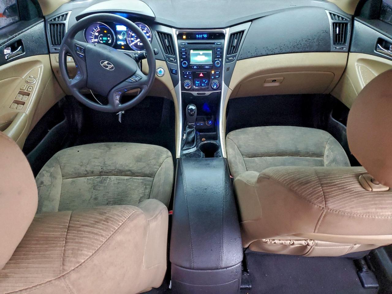 HYUNDAI SONATA HYBRID