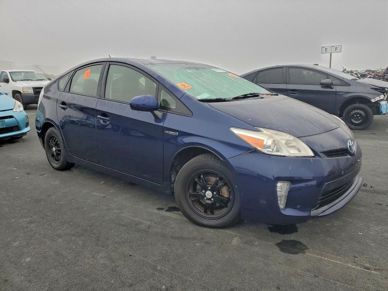 2014 TOYOTA PRIUS #3305504069