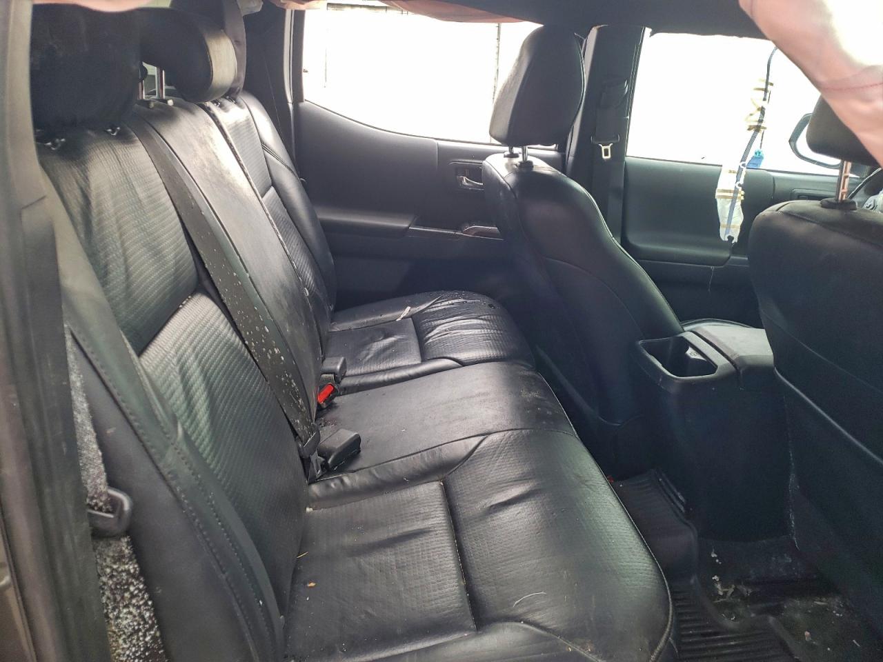 TOYOTA TACOMA DOUBLE CAB