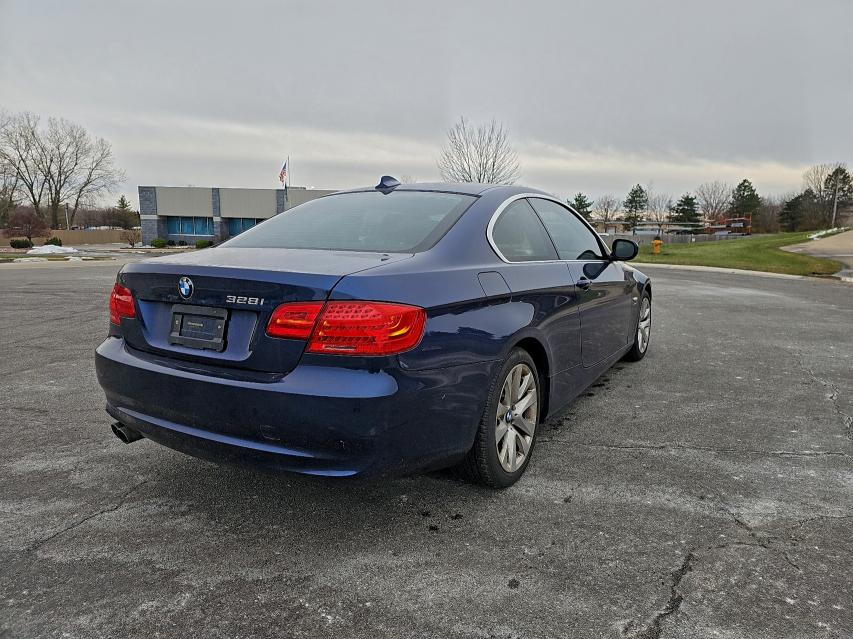 2011 BMW 328 XI #3308346030