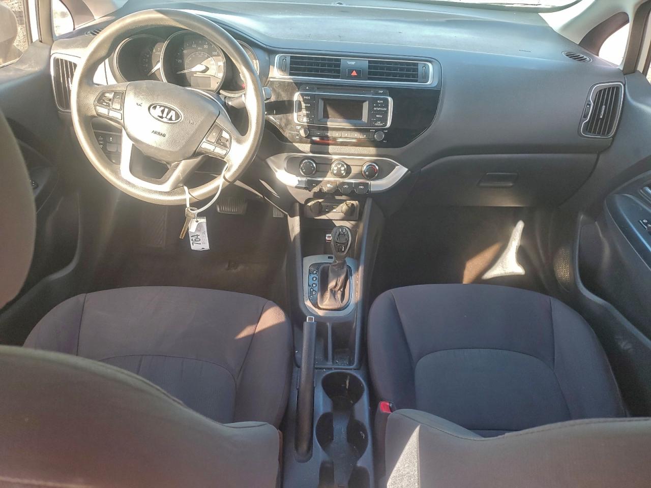 KIA RIO LX