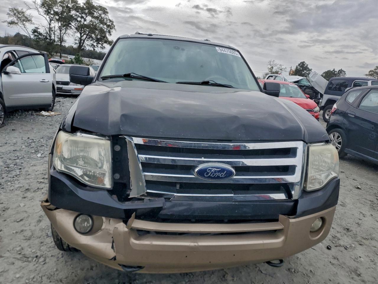 FORD EXPEDITION EL XLT