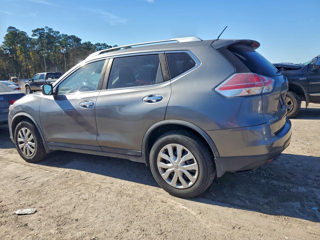 Lot #3316734401 2016 NISSAN ROGUE S