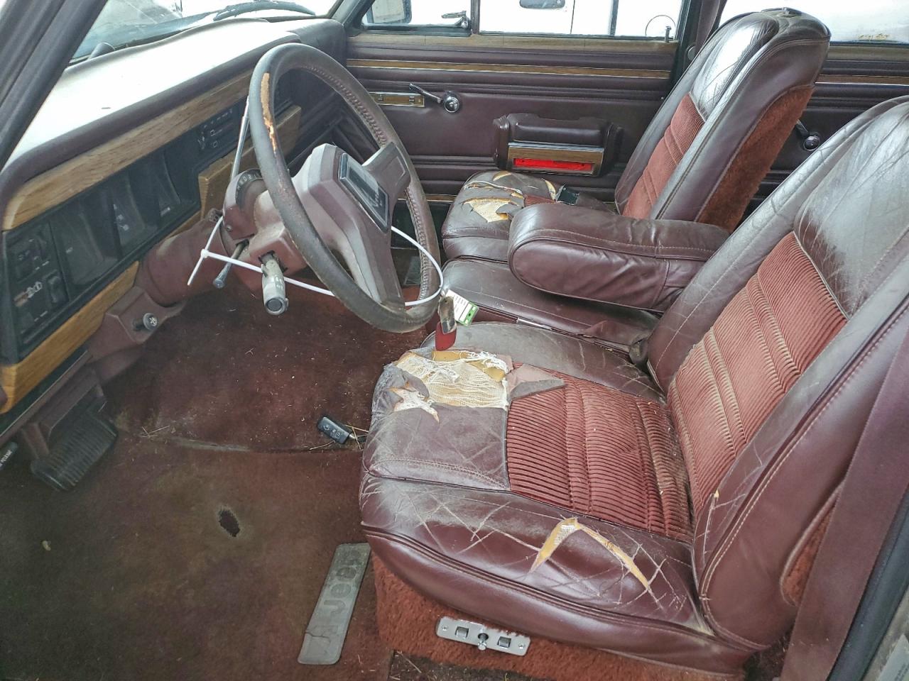 Lot #3316786413 1988 JEEP GRAND WAGO