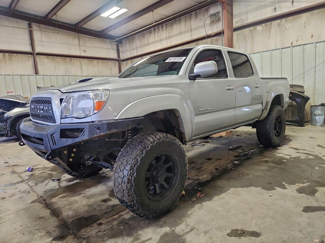 TOYOTA TACOMA DOUBLE CAB