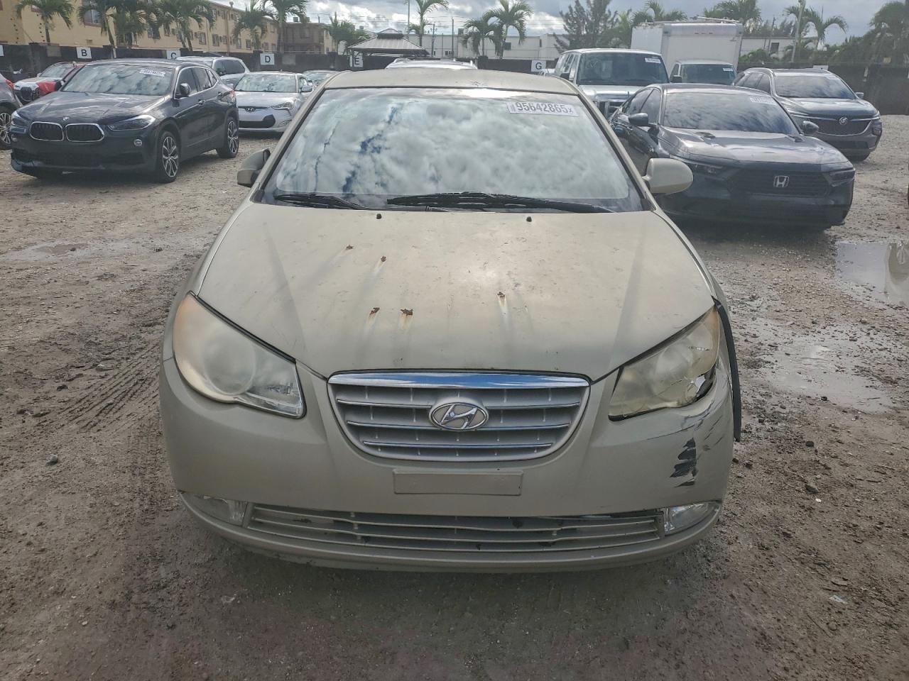 HYUNDAI ELANTRA BLUE