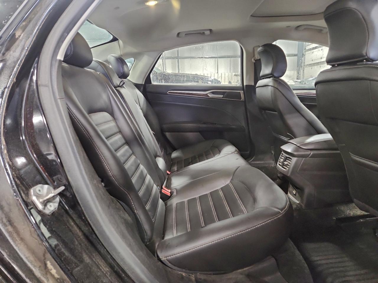 FORD FUSION SE HYBRID