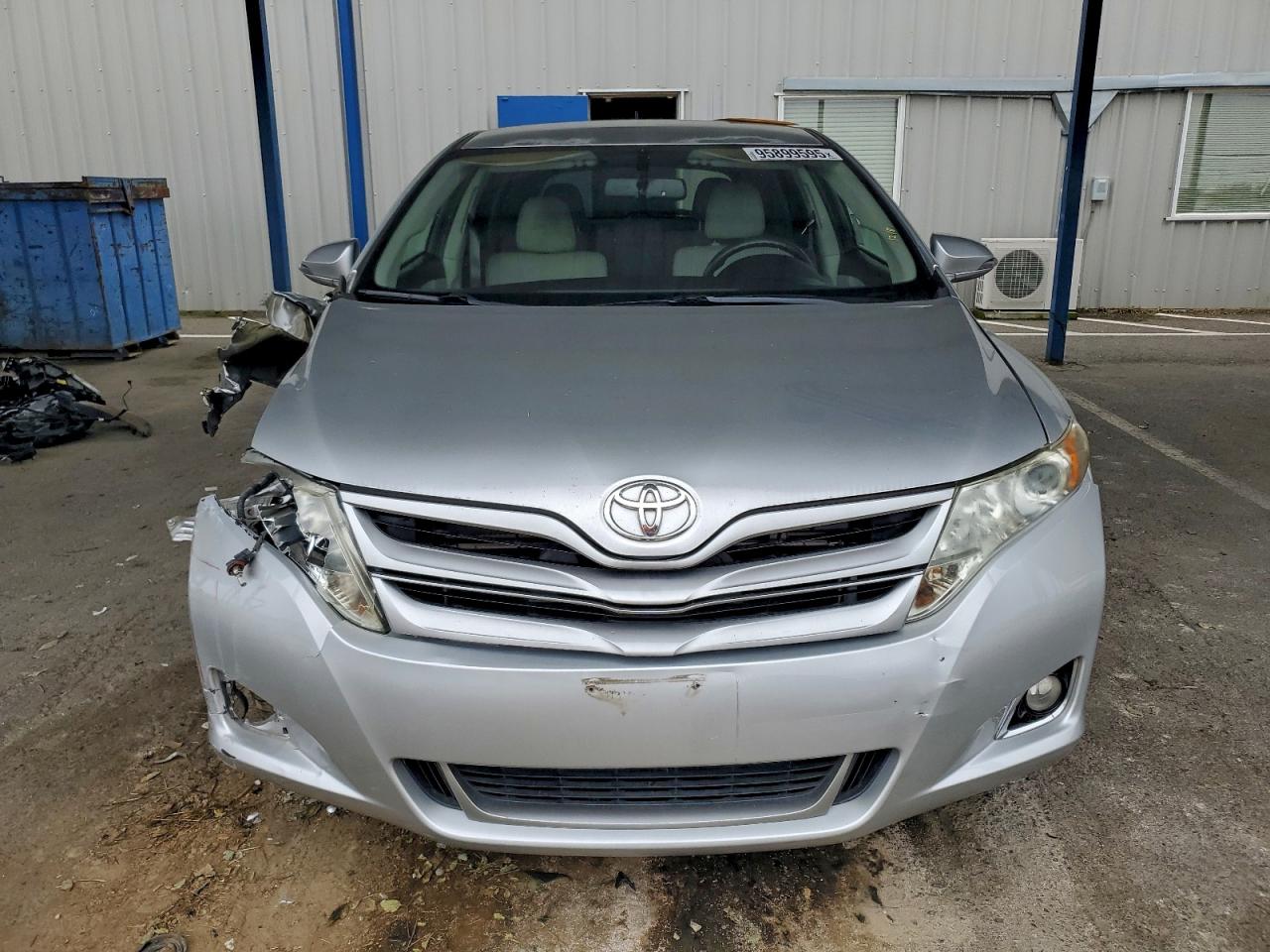 TOYOTA VENZA LE