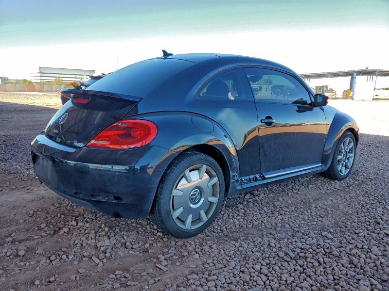 2016 VOLKSWAGEN BEETLE SE #3308506047