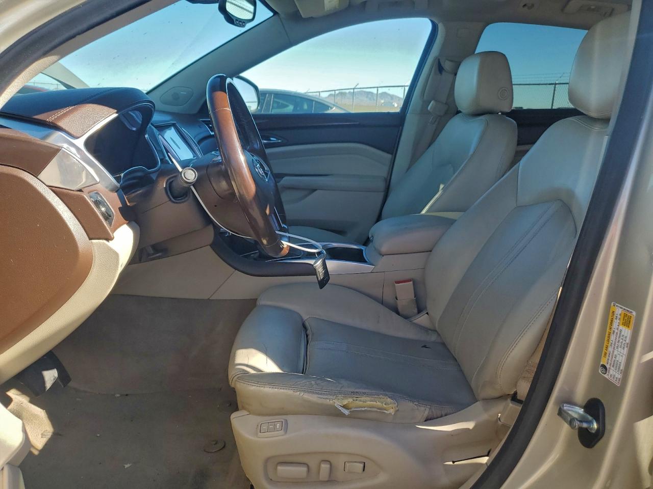 CADILLAC SRX LUXURY COLLECTION