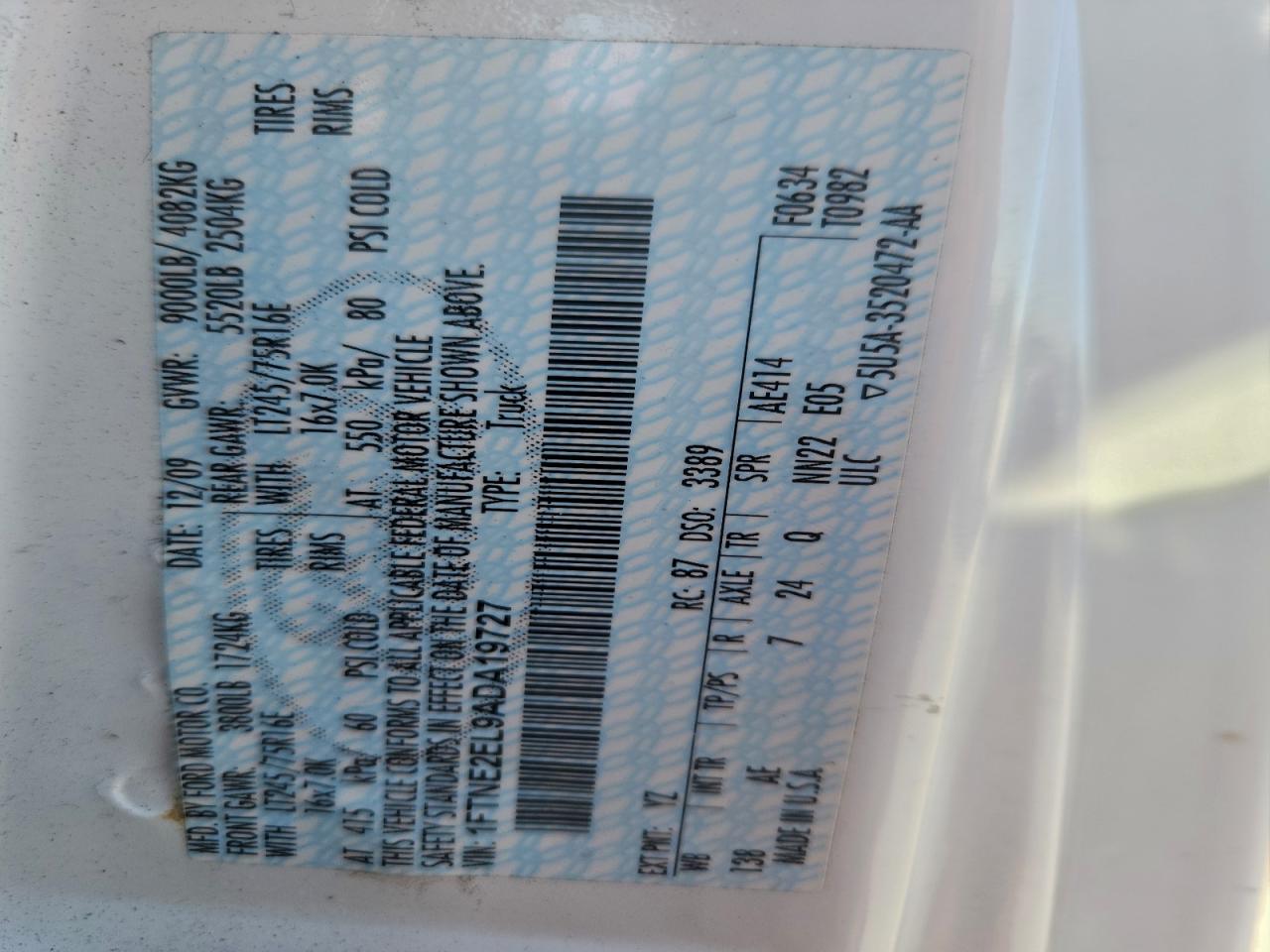 FORD ECONOLINE E250 VAN