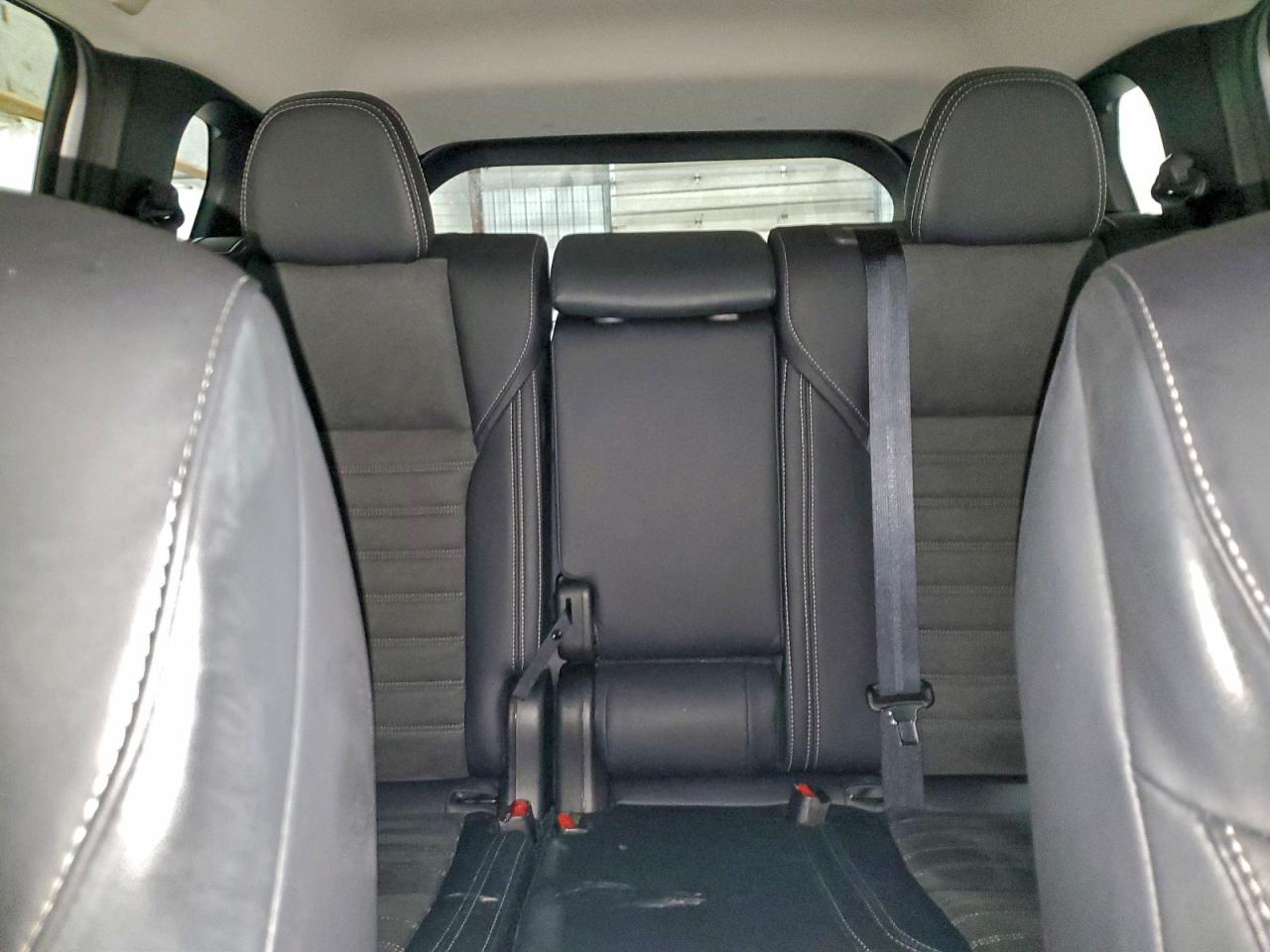 MITSUBISHI OUTLANDER SE