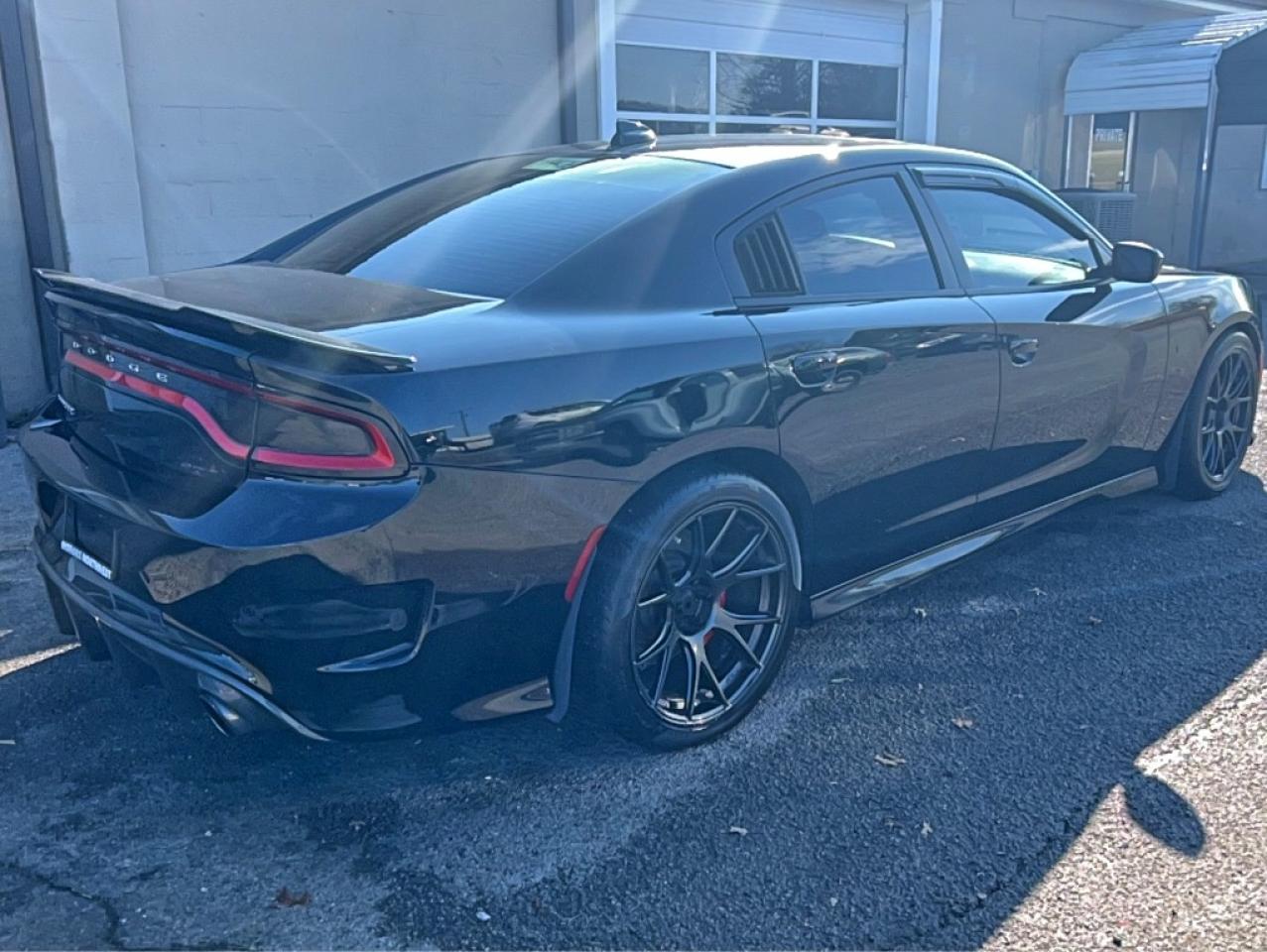 DODGE CHARGER SRT HELLCAT