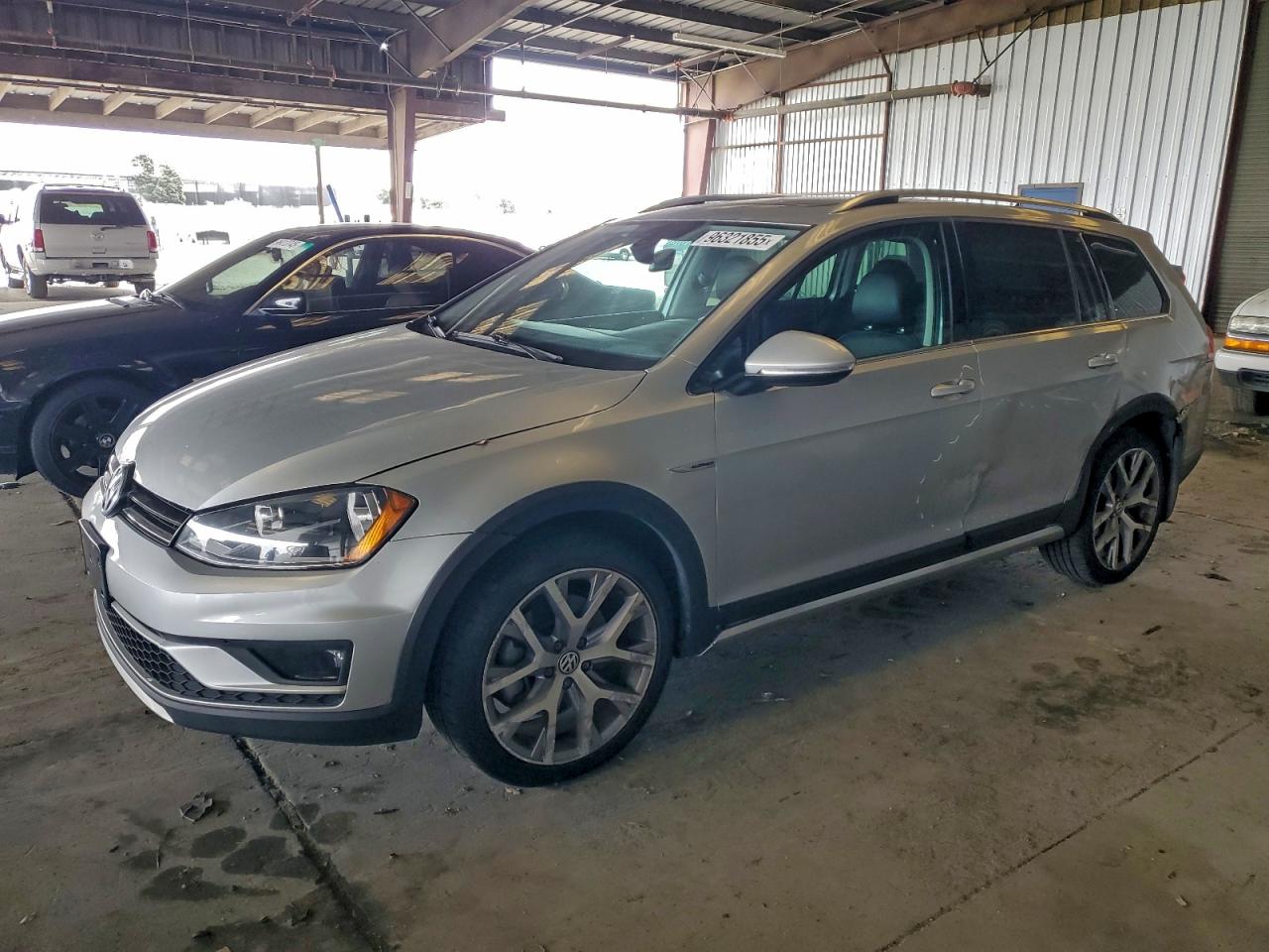VOLKSWAGEN GOLF ALLTRACK S
