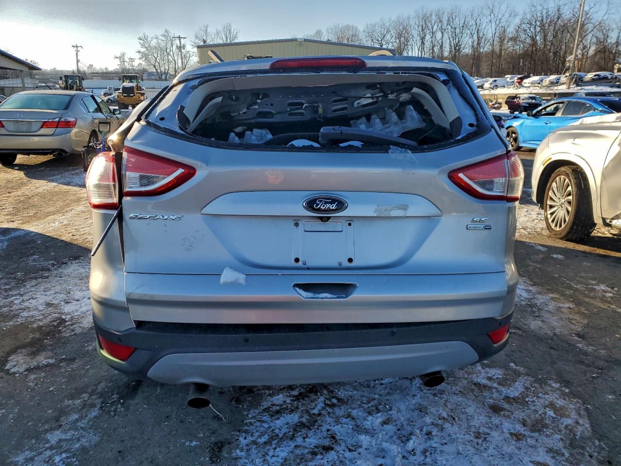 Lot #3317704110 2016 FORD ESCAPE SE