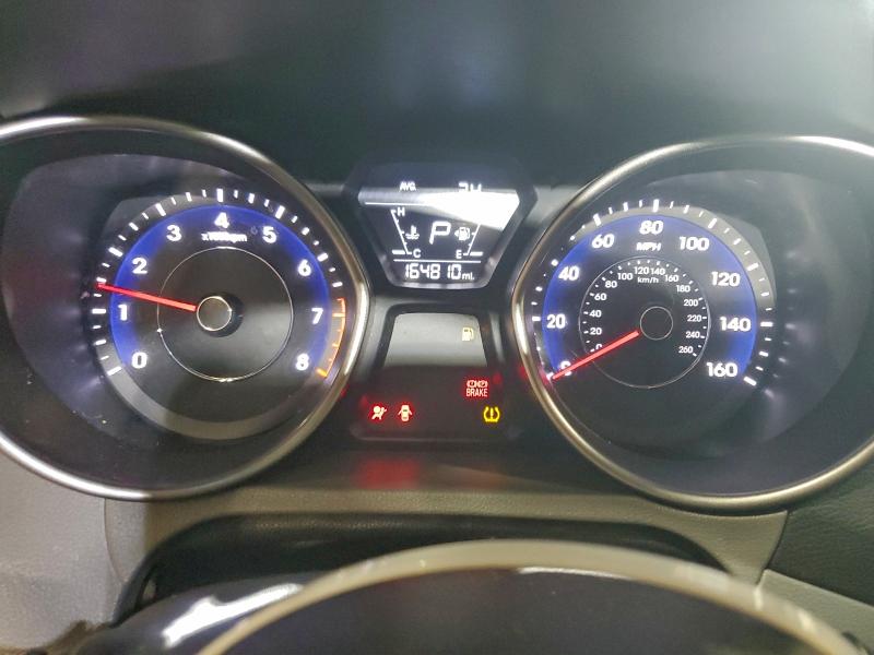 2015 HYUNDAI ELANTRA SE #3310375013