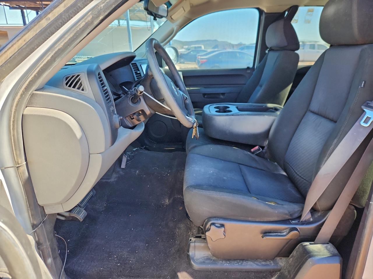 CHEVROLET SILVERADO C1500 LS