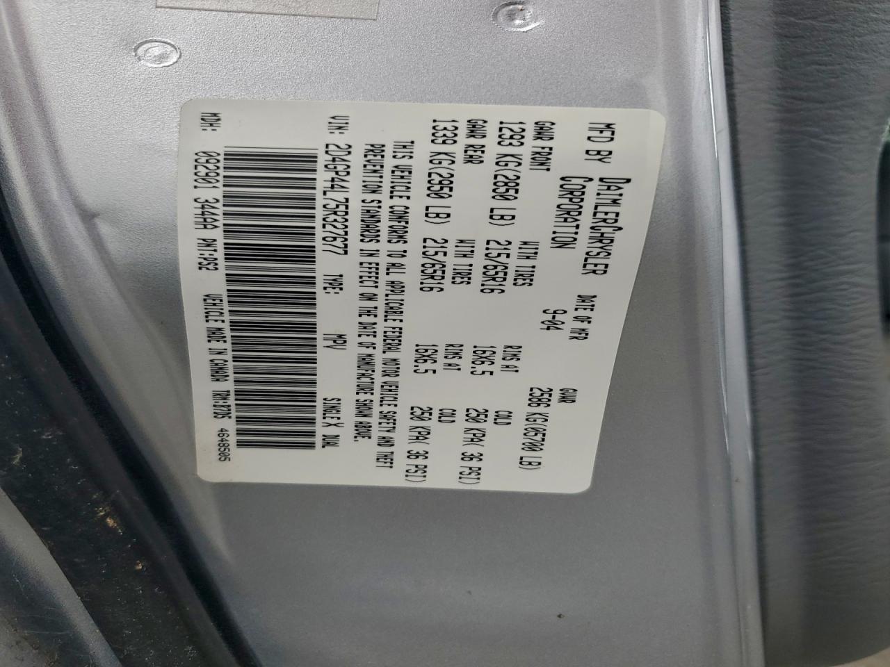 Lot #3309649991 2005 DODGE GRAND CARA