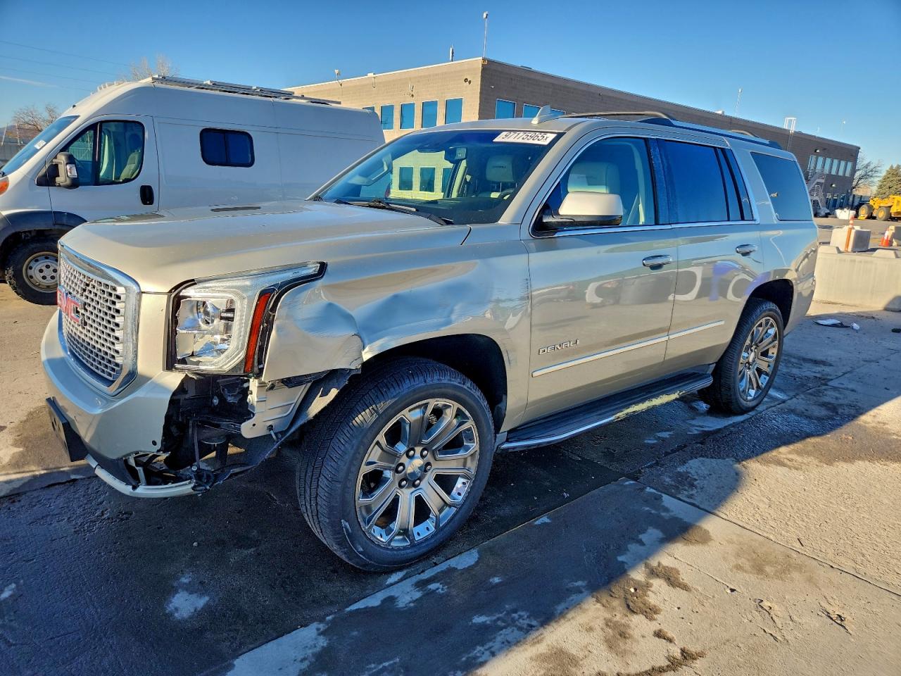 GMC YUKON DENALI