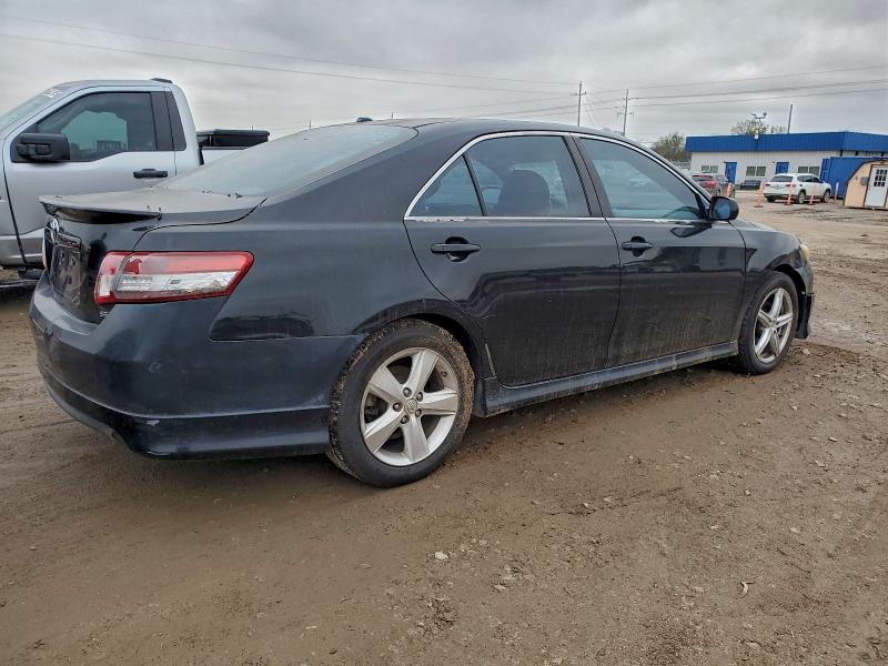 2011 TOYOTA CAMRY SE #3303845511