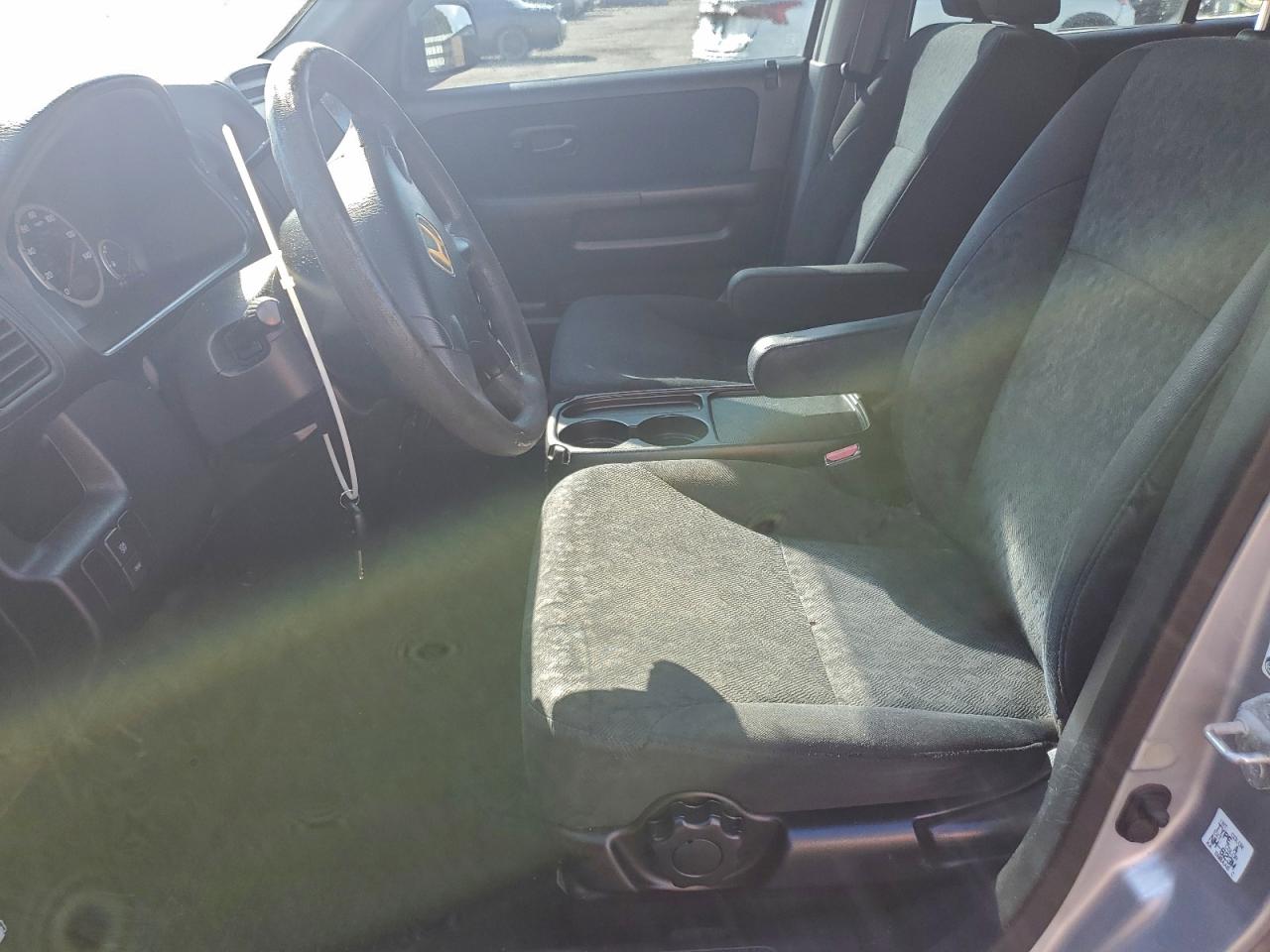 Lot #3305362310 2005 HONDA CR-V LX