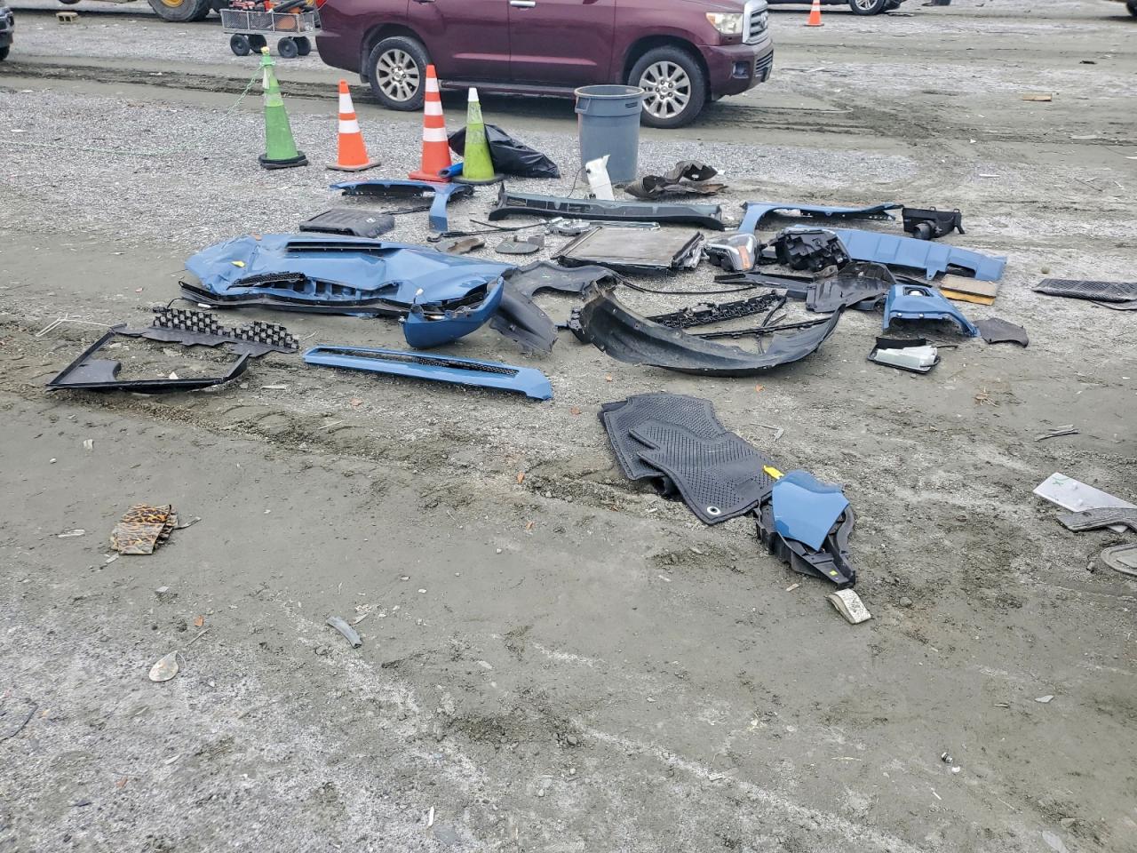 TOYOTA TUNDRA CREWMAX SR5