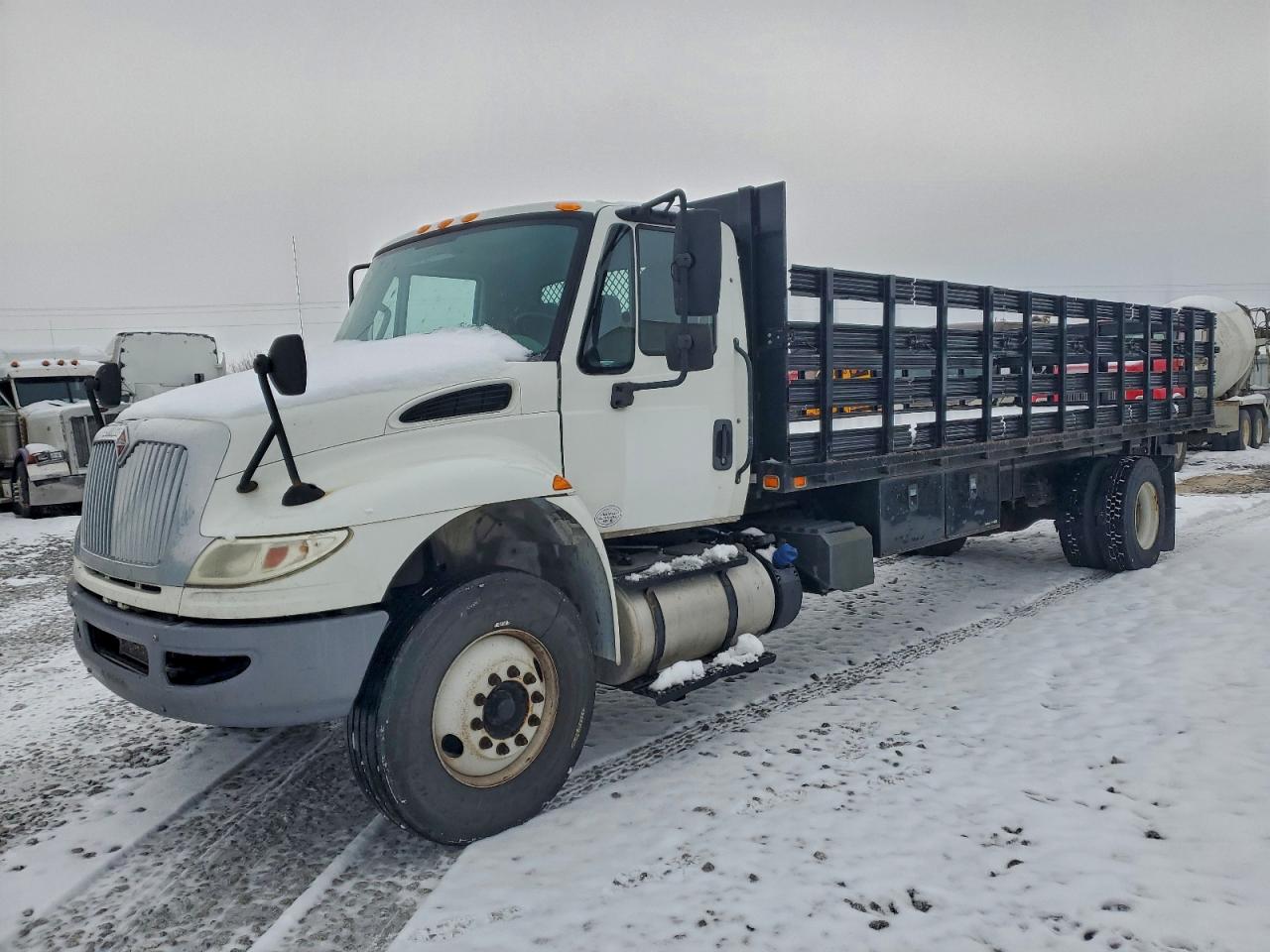 Lot #3303643936 2015 INTERNATIONAL 4300