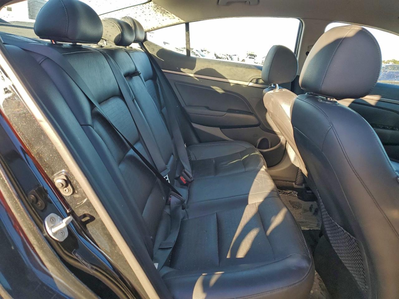 Lot #3309352994 2017 HYUNDAI ELANTRA SE