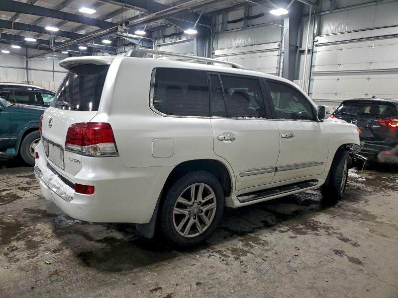 2013 LEXUS LX 570 #3303619932