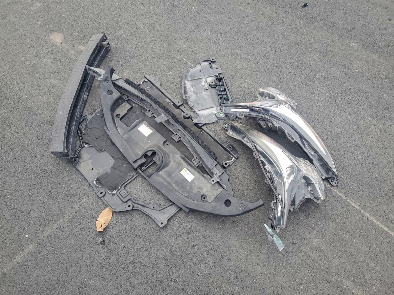 Lot #3311666239 2016 TOYOTA PRIUS