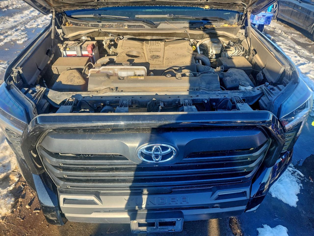 TOYOTA TUNDRA CREWMAX SR
