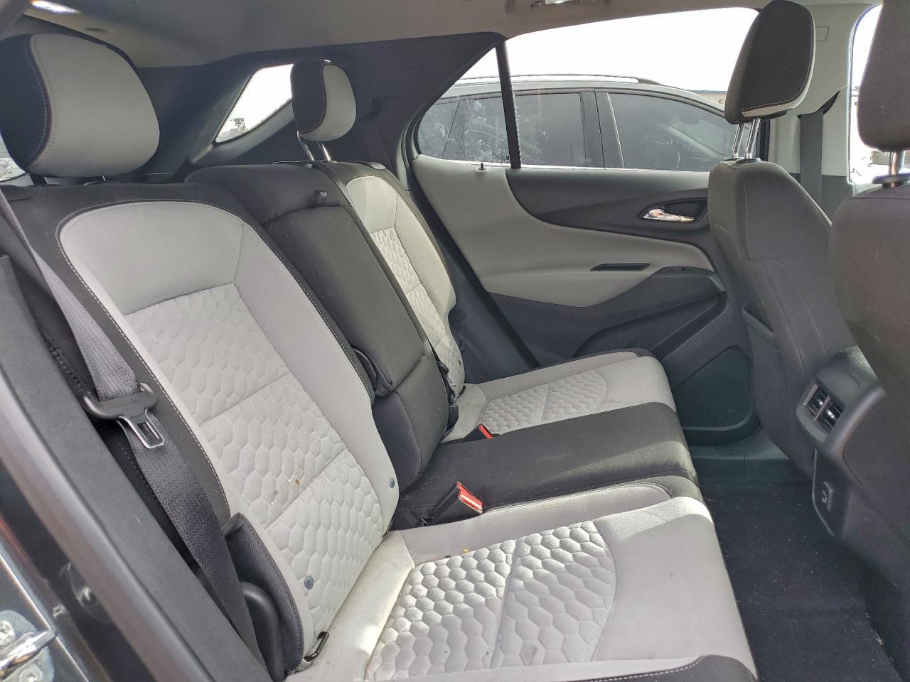 CHEVROLET EQUINOX LS