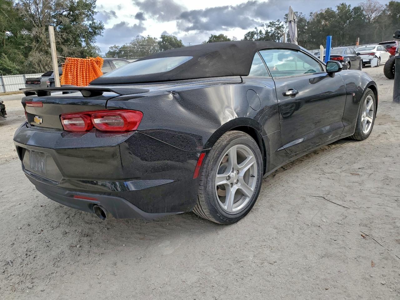CHEVROLET CAMARO LS