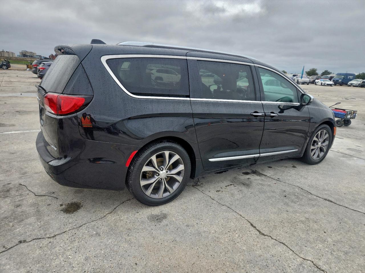 CHRYSLER PACIFICA LIMITED