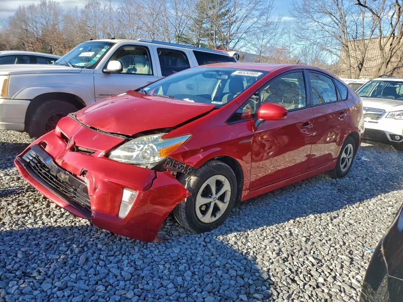 2013 TOYOTA PRIUS #3316737409