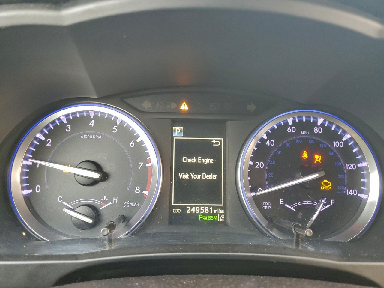 TOYOTA HIGHLANDER LIMITED