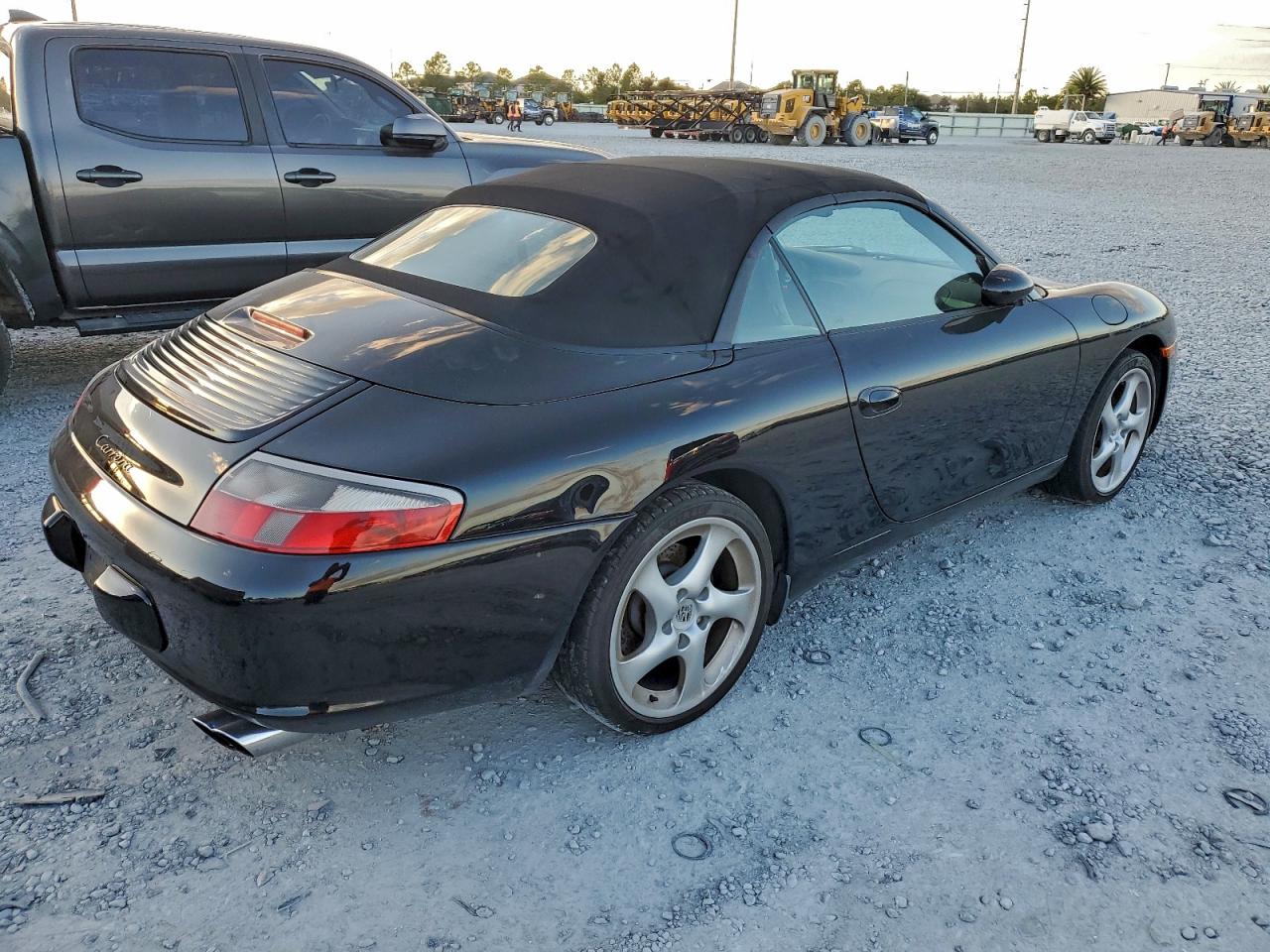 Lot #3317710109 2003 PORSCHE 911 CARRER