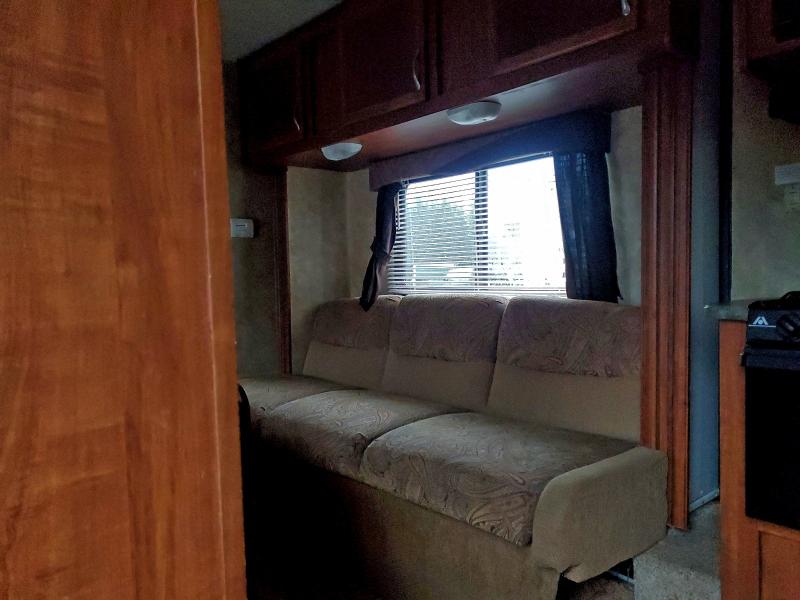 2010 JAY 28BHS/SC #3303898691