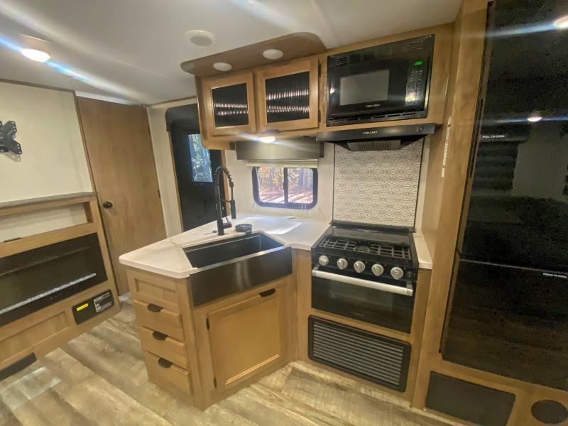 2024 FOREST RIVER CHEROKEE FOREST RIV #3302738028