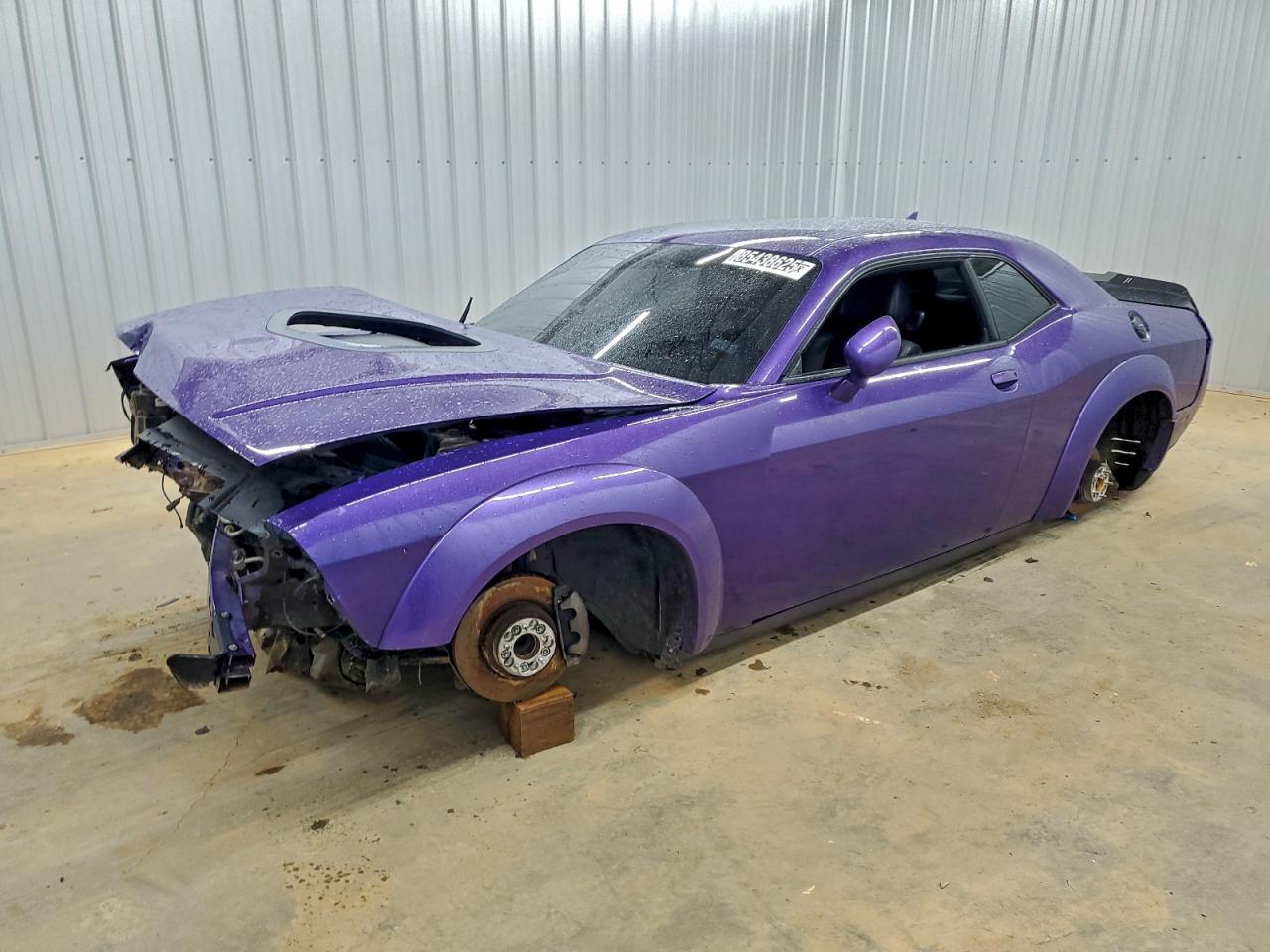 Lot #3311571261 2016 DODGE CHALLENGER