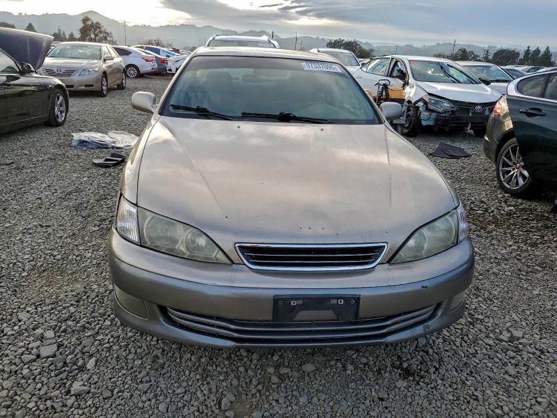 2000 LEXUS ES 300 #3316860166