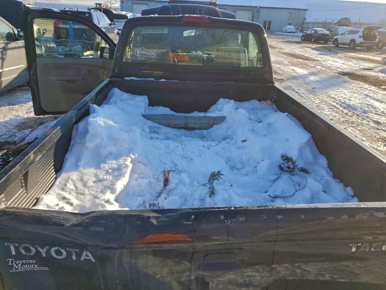 Lot #3302884913 2004 TOYOTA TACOMA
