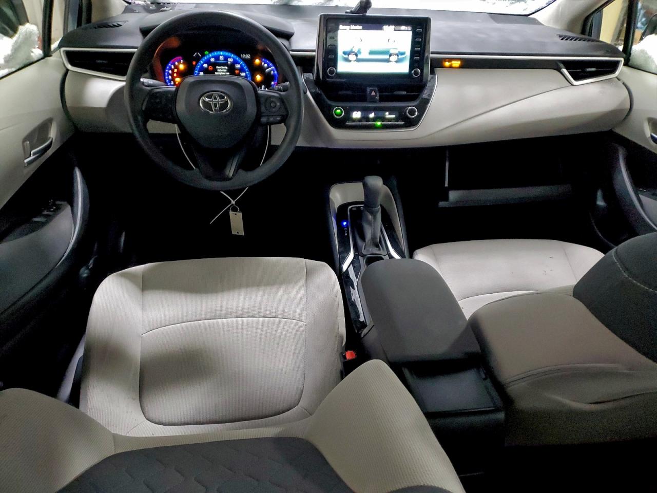 Lot #3311722253 2020 TOYOTA COROLLA LE